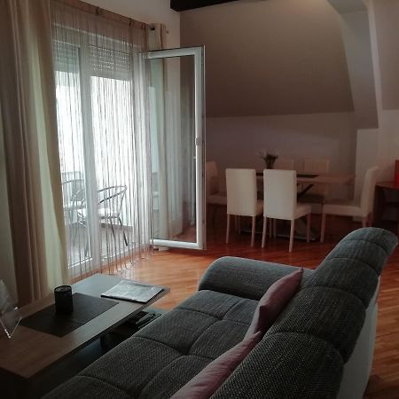 Apartment Bastaja Слуни Экстерьер фото