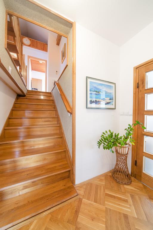 Apartment Bastaja Слуни Экстерьер фото