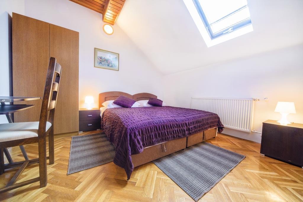 Apartment Bastaja Слуни Экстерьер фото
