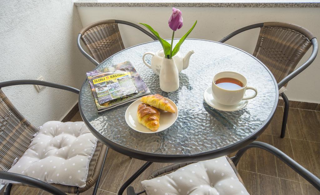 Apartment Bastaja Слуни Экстерьер фото
