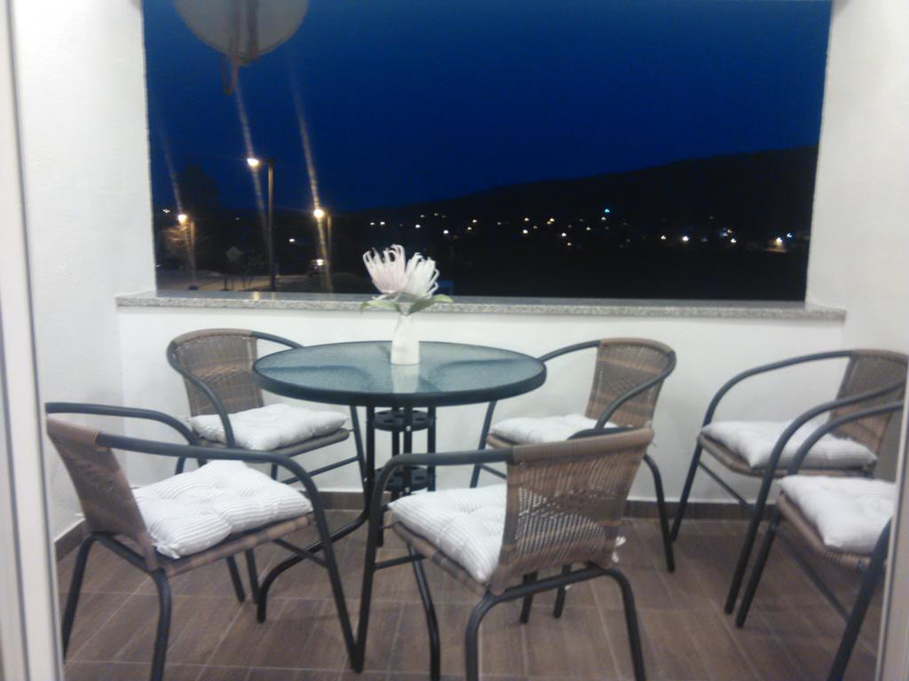 Apartment Bastaja Слуни Экстерьер фото