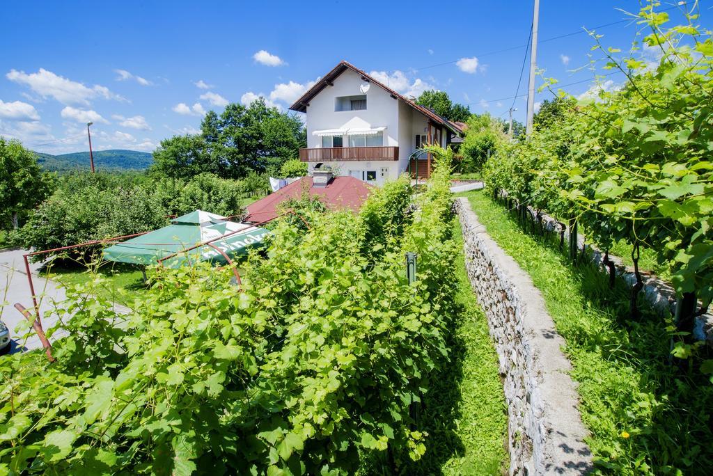 Apartment Bastaja Слуни Экстерьер фото