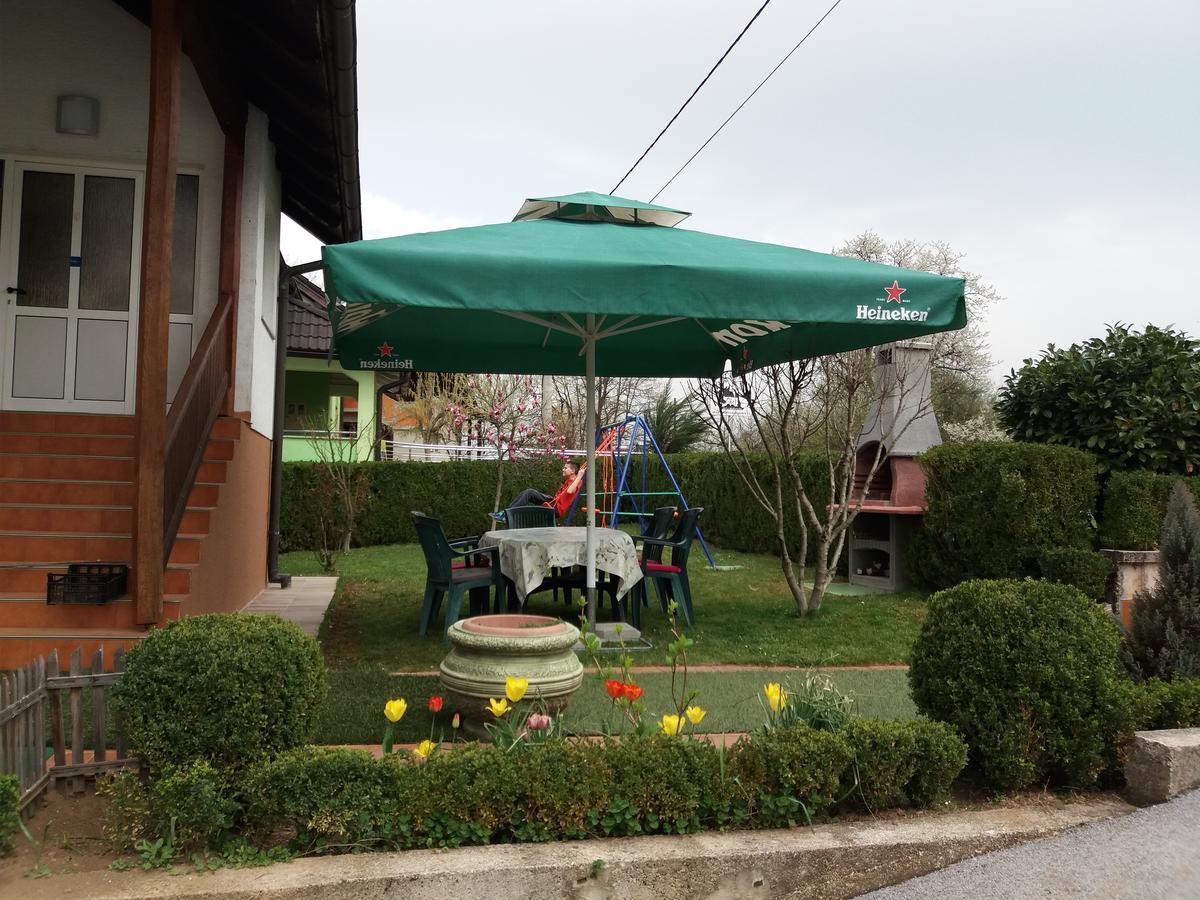 Apartment Bastaja Слуни Экстерьер фото